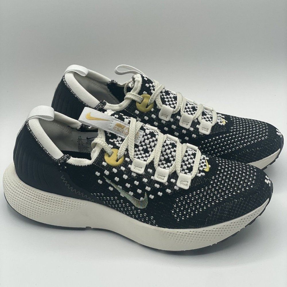 Nike React Escape RN Flyknit Black Sail Gold DC4269-002 Women's 8.5, Men's 7